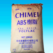 宝马新款X5前脸造型引热议 网友戏称撞脸猪：一旦接受设定无法直视